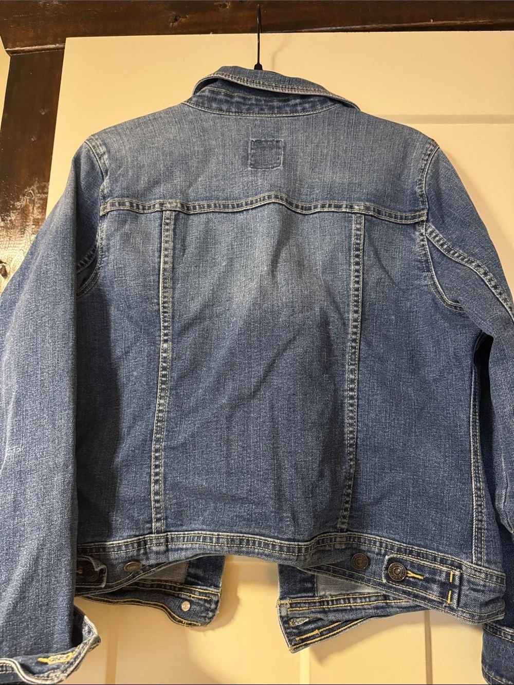 Old Navy Blue Denim Jacket with Button Front - Picture 3 of 3